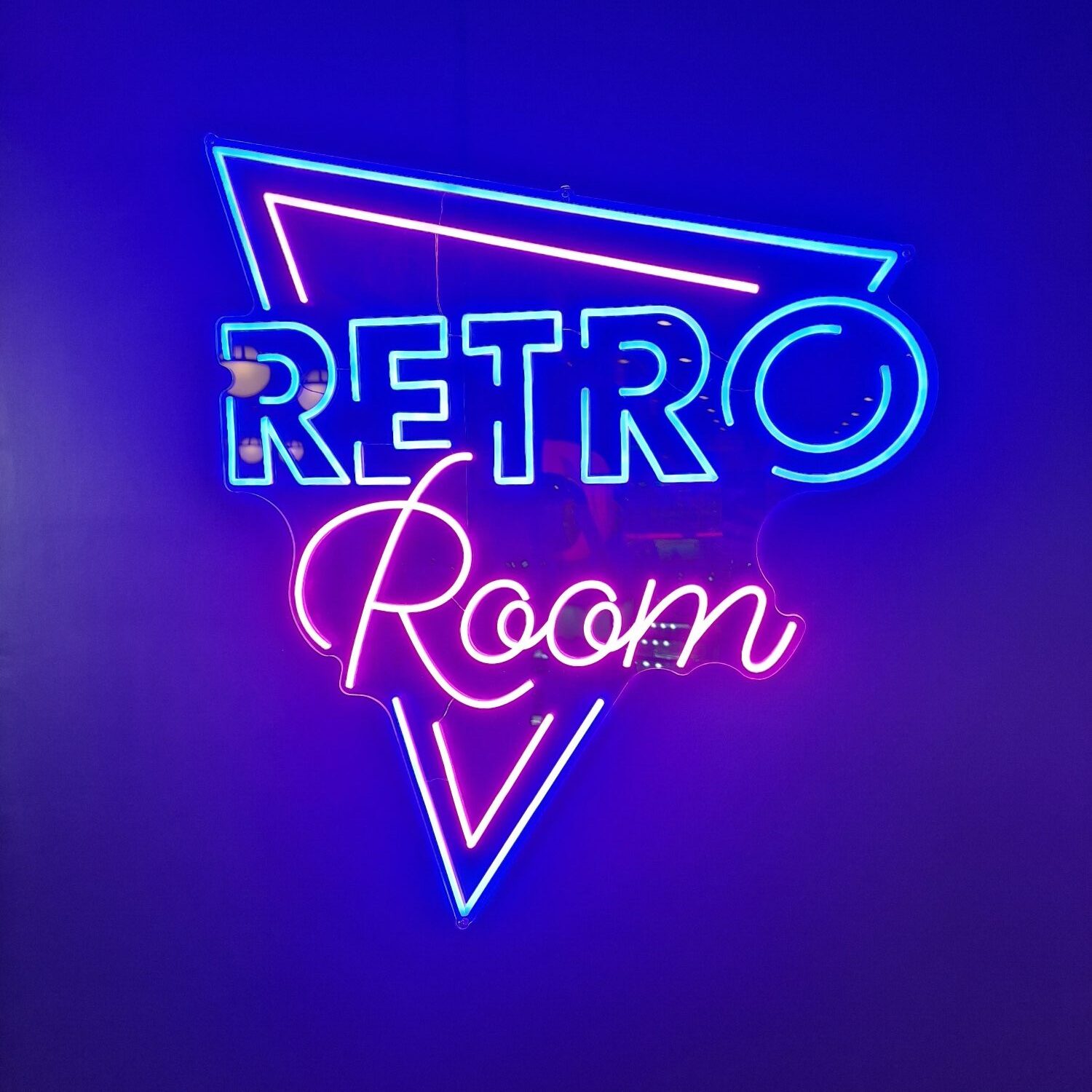 small-neon-signage-norfolk small-neon-signage-norfolk